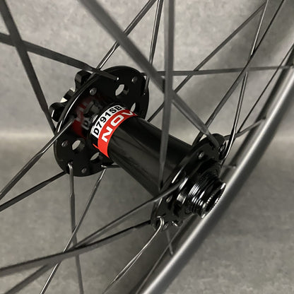 The Roval CLX 700C Carbon Road Bicycle Wheelset 