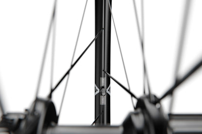 DT Swiss ARC 1400 DICUT 65 road wheel with DT 240 DICUT hub