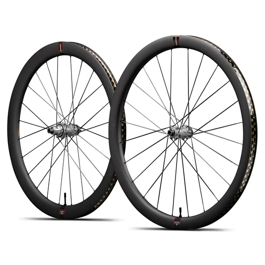 Reserve 42|49 SL Turbulent Aero carbon wheelset with Tune hubs