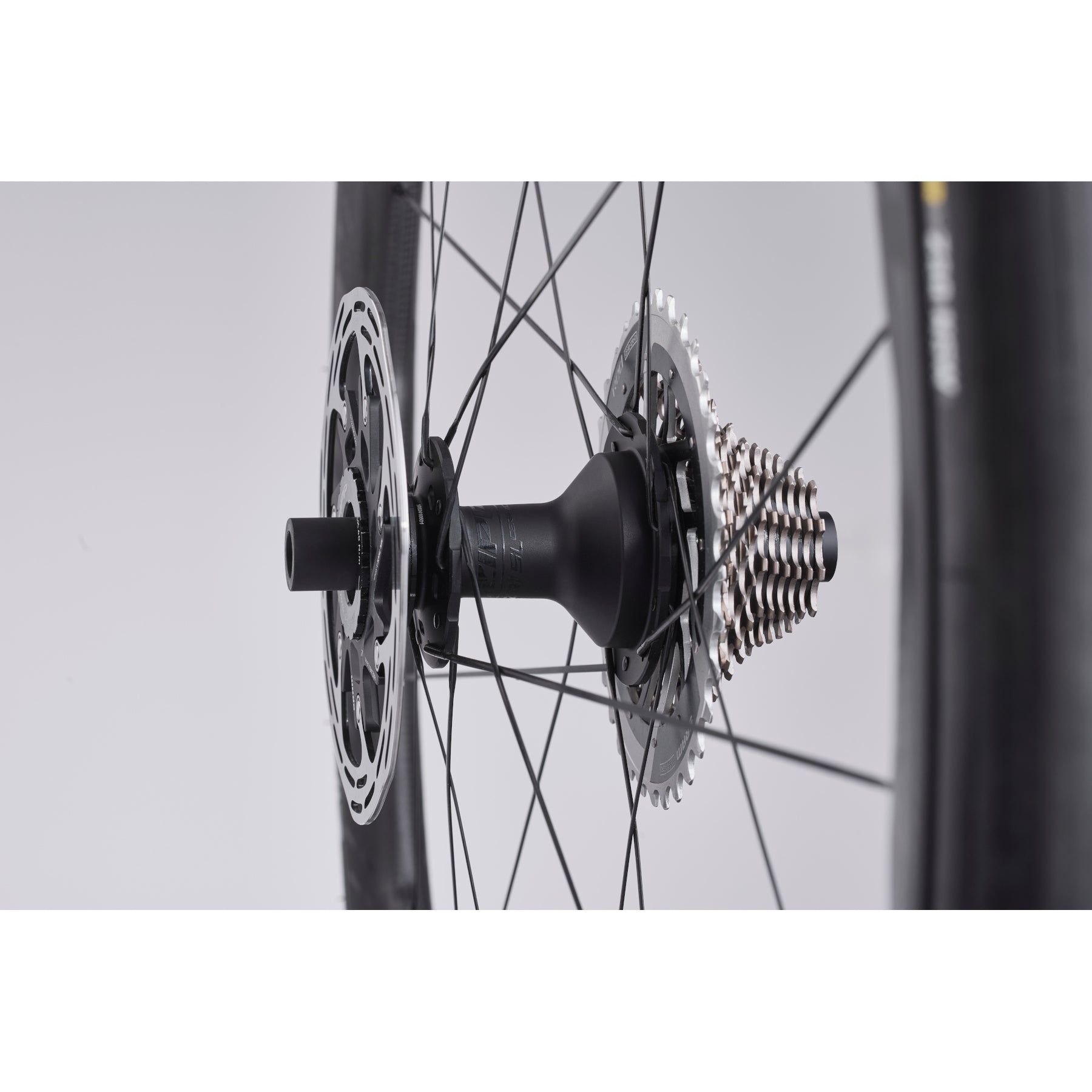 Zipp 454 NSW Centerlock rear wheel with ZR1 SL hub
