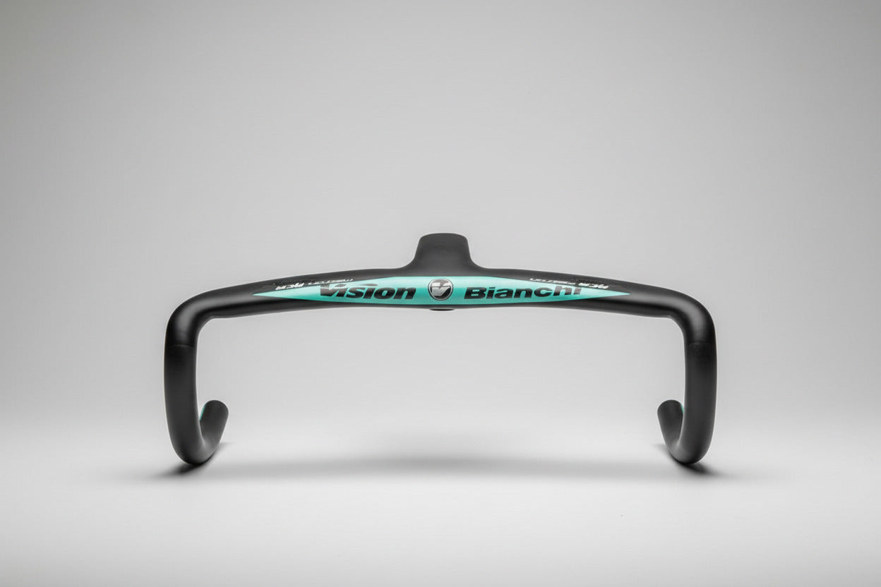 Vision Metron 5D ACR carbon cockpit front view
